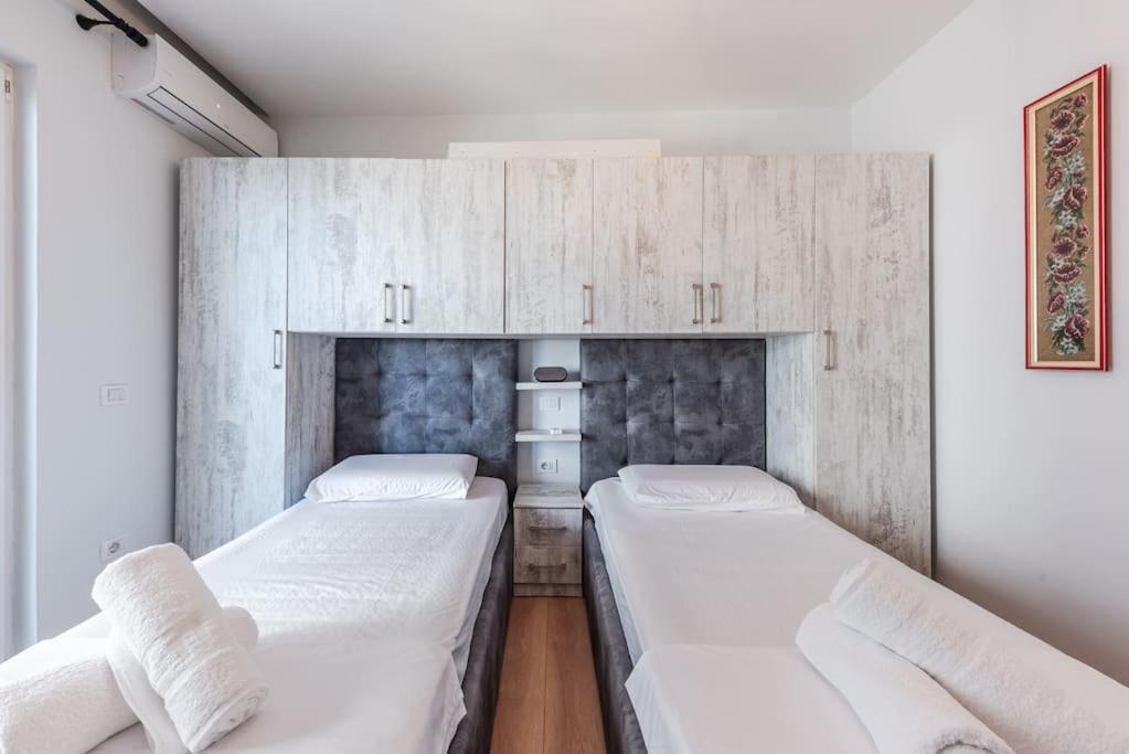 Seaview Luxury Suite By Ps Golem  Esterno foto